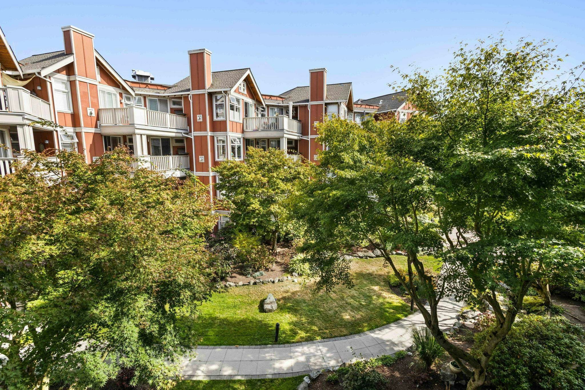 307-15350 16a Avenue Avenue, Surrey, BC, V4A 1S9 - 27
