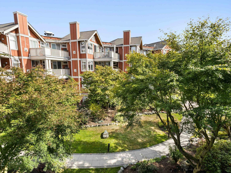 307-15350 16a Avenue Avenue, Surrey, BC, V4A 1S9 - 27