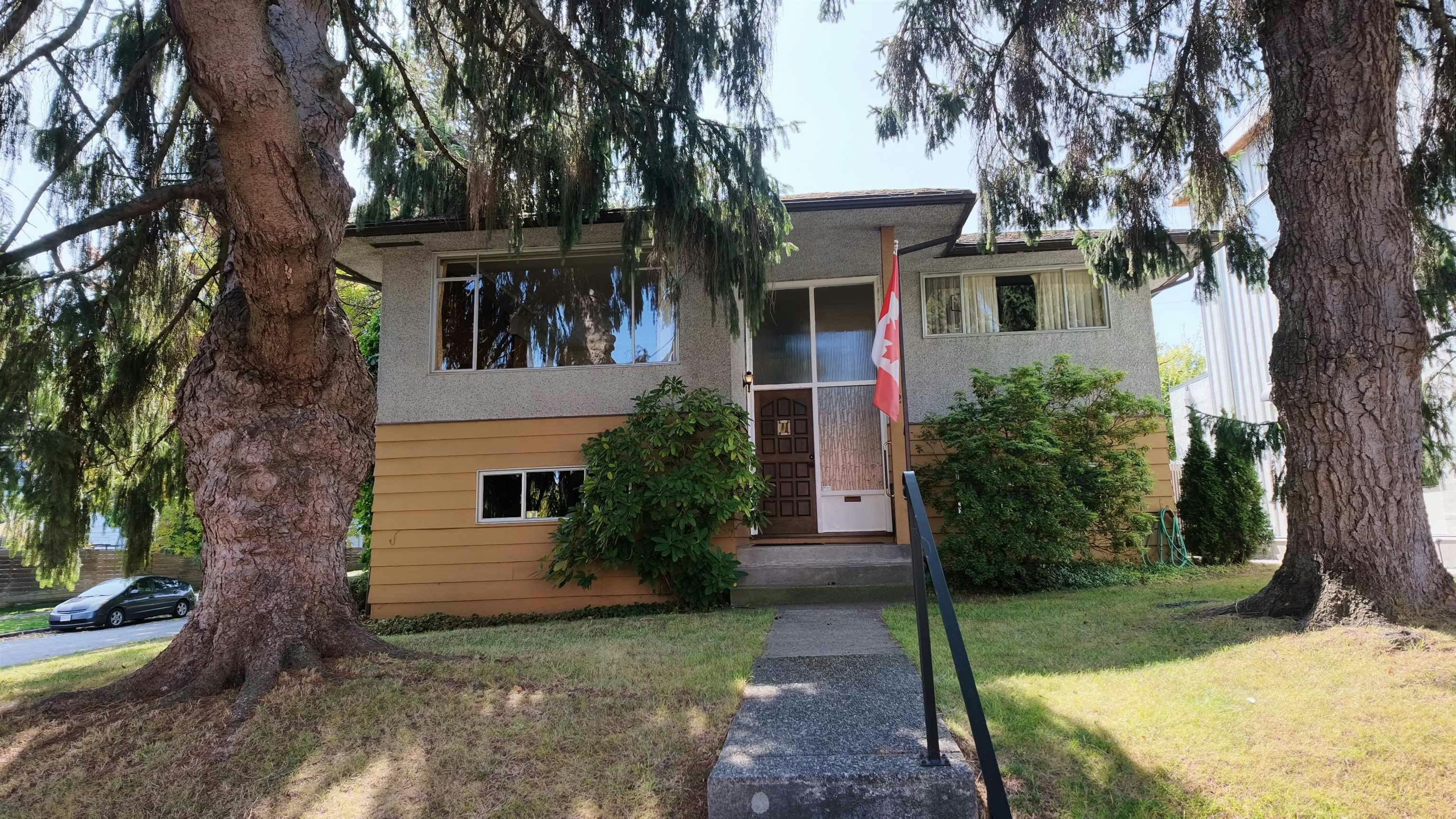 492 Aubrey Place, Vancouver, BC, V5V 2T6