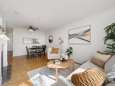 409-8430 Jellicoe Street - 4