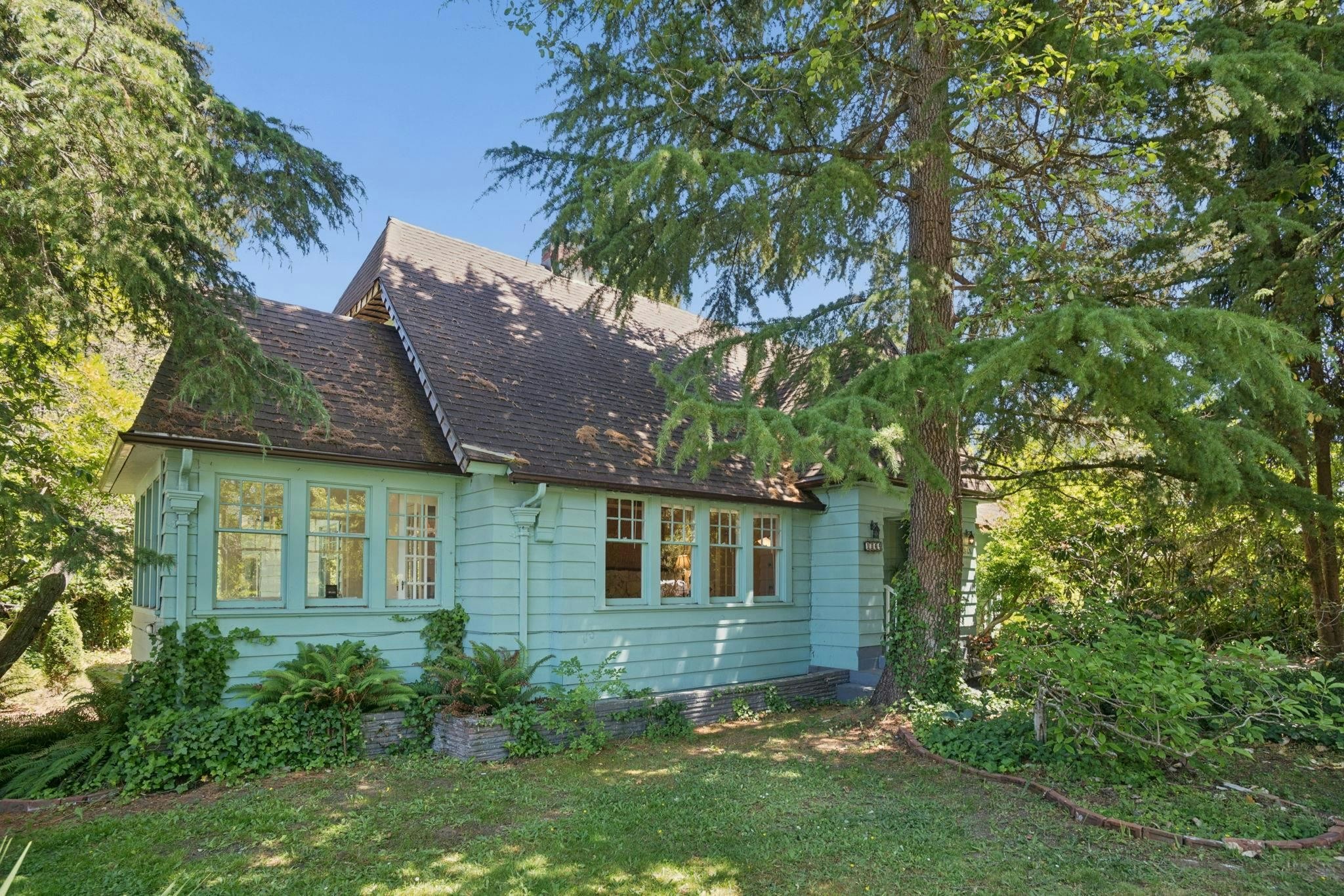 1844 Acadia Road, Vancouver, BC, V6T 1R3