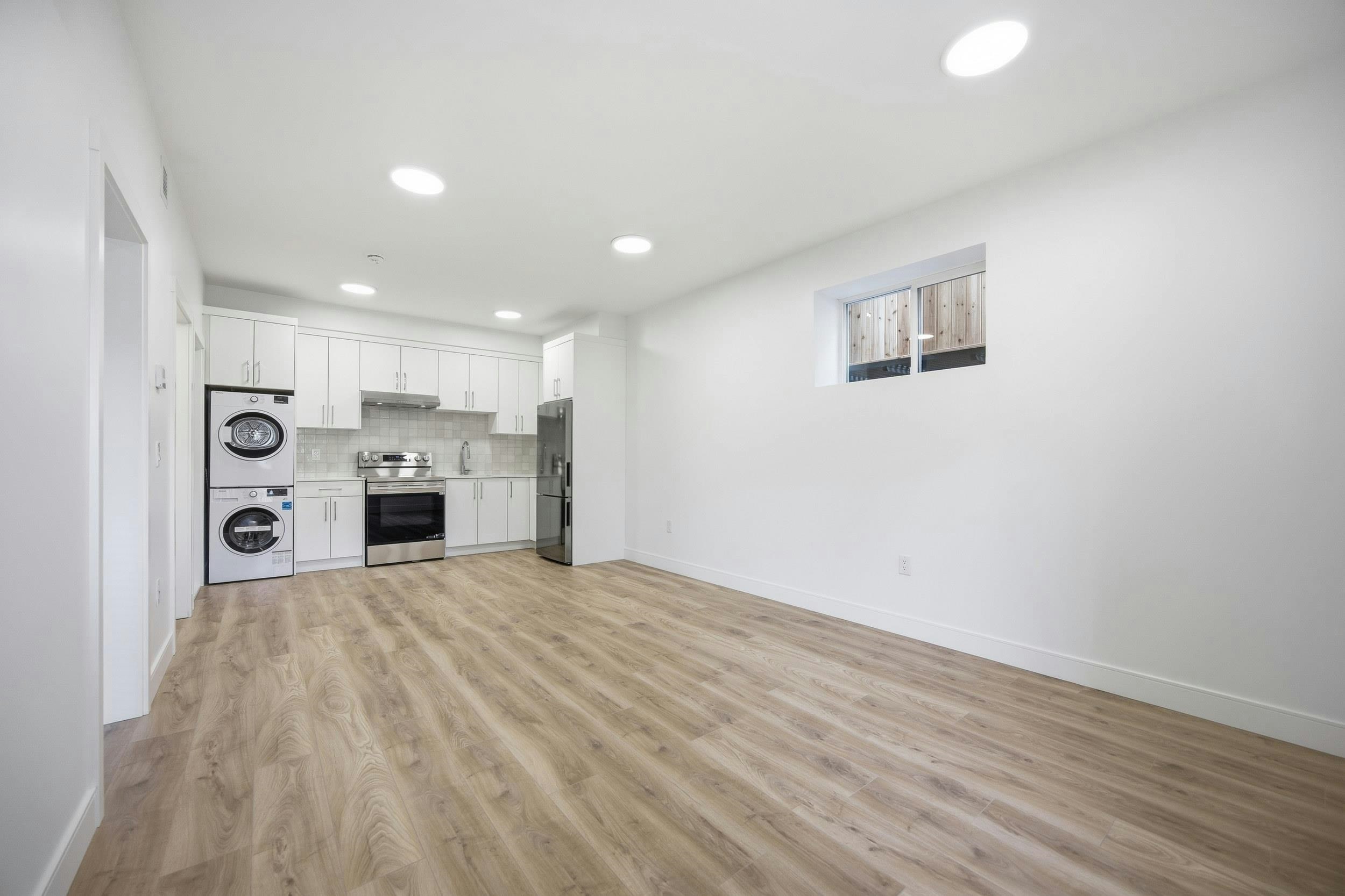 40 Sea Avenue, Burnaby, BC, V5B 3W6 - 38