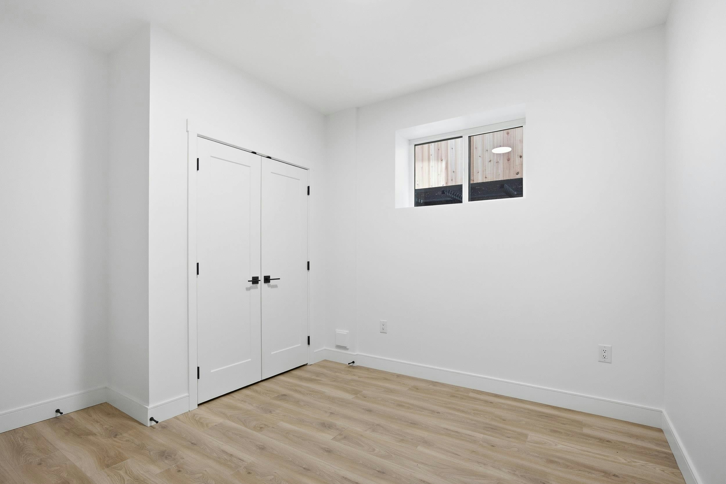 40 Sea Avenue, Burnaby, BC, V5B 3W6 - 34