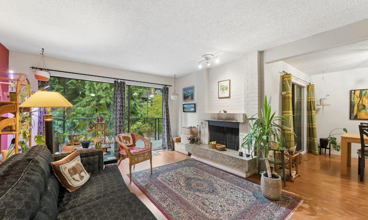 834 Hendecourt Road