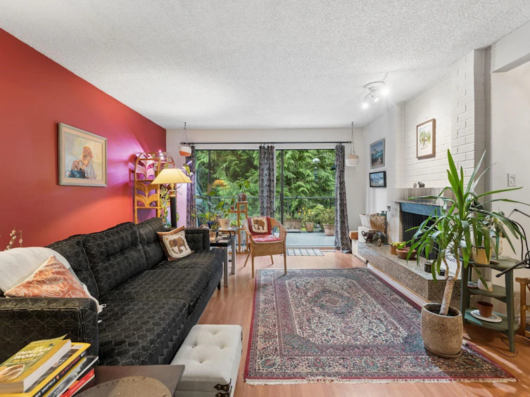 834 Hendecourt Road, North Vancouver, BC, V7K 2Y2 - 2