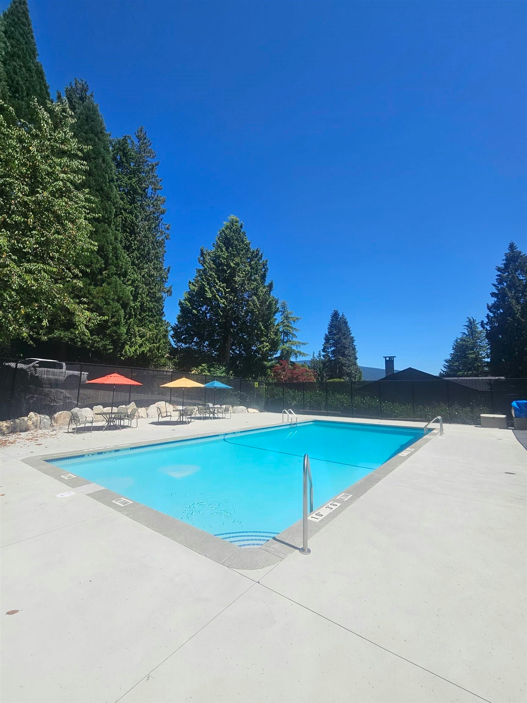 834 Hendecourt Road, North Vancouver, BC, V7K 2Y2 - 24