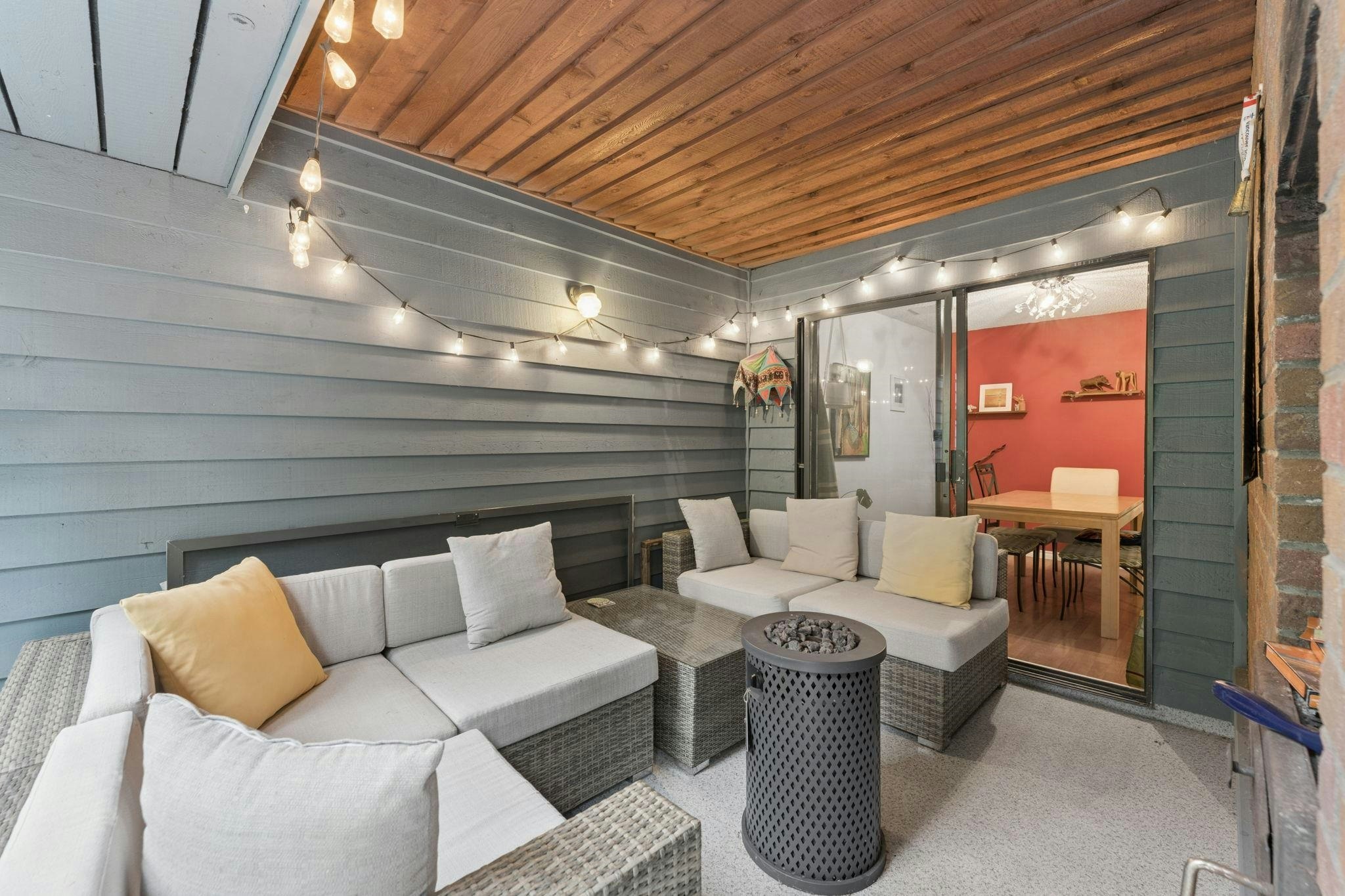 834 Hendecourt Road, North Vancouver, BC, V7K 2Y2 - 6