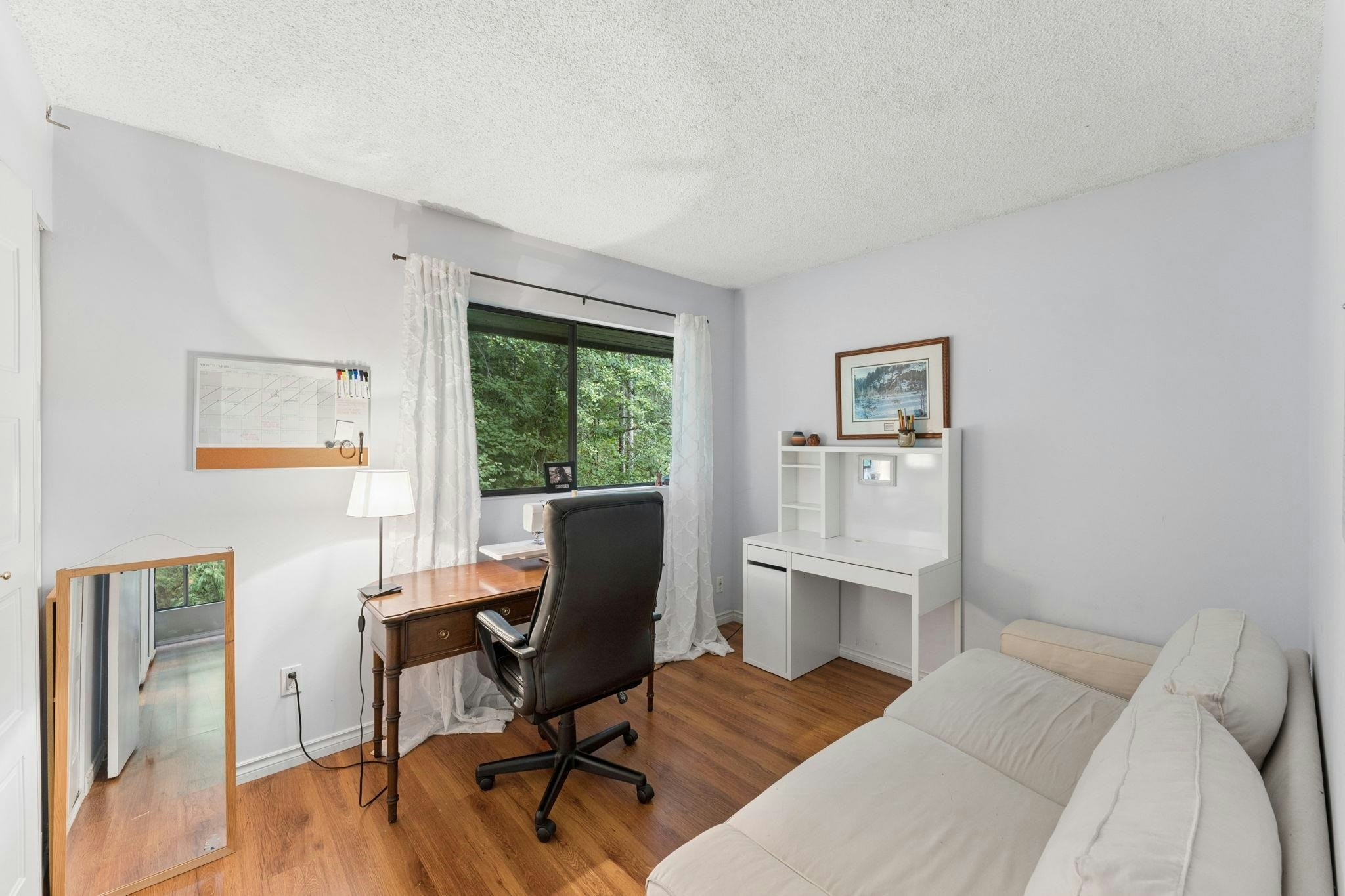 834 Hendecourt Road, North Vancouver, BC, V7K 2Y2 - 17