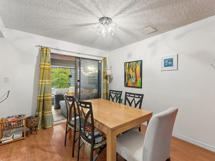 834 Hendecourt Road, North Vancouver, BC, V7K 2Y2 - 5