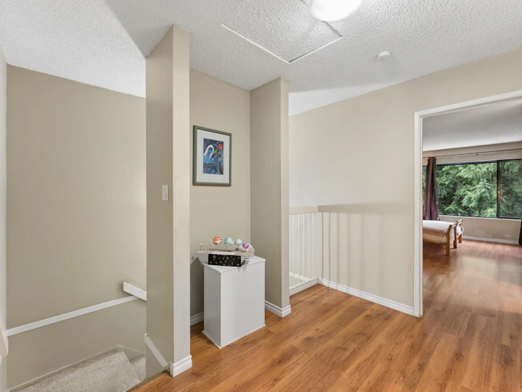 834 Hendecourt Road, North Vancouver, BC, V7K 2Y2 - 13