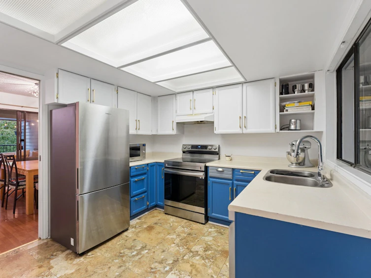 834 Hendecourt Road, North Vancouver, BC, V7K 2Y2 - 9