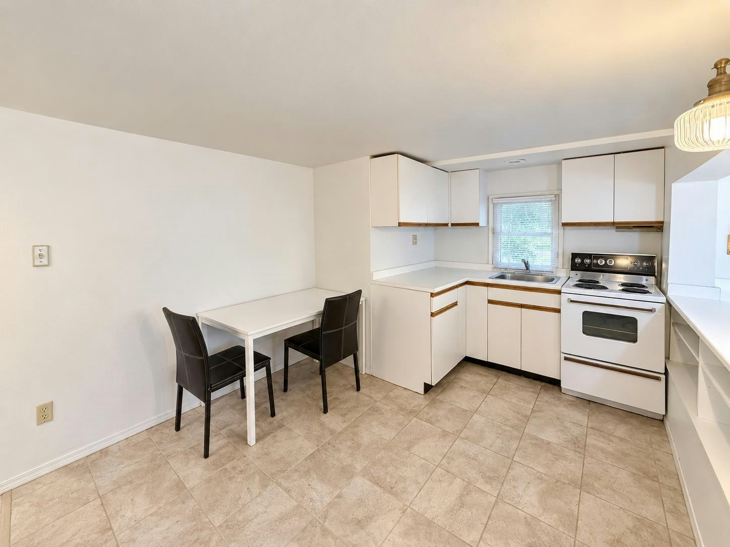 Ground Suite-3760 29th Avenue, Vancouver, BC, V6S 1T4 - 4
