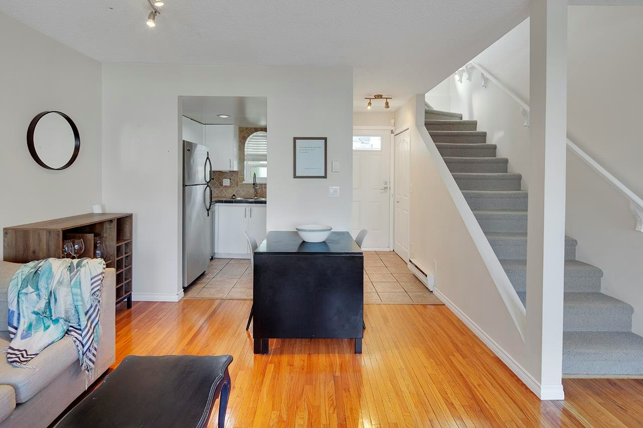1210 W 7th Avenue, Vancouver, BC, V6H 1B6 - 11