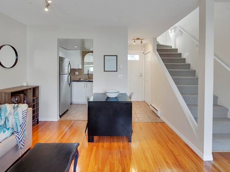 1210 W 7th Avenue, Vancouver, BC, V6H 1B6 - 11