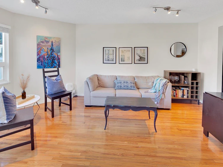 1210 W 7th Avenue, Vancouver, BC, V6H 1B6 - 10