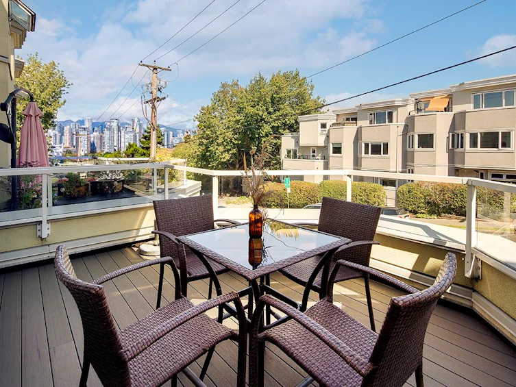 1210 W 7th Avenue, Vancouver, BC, V6H 1B6