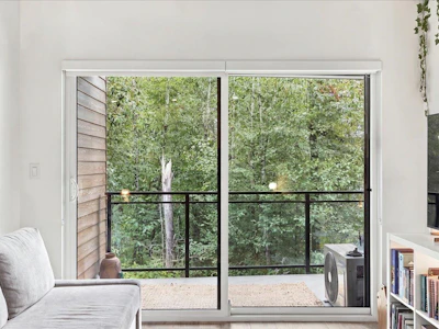 209-3182 Gladwin Road - 4