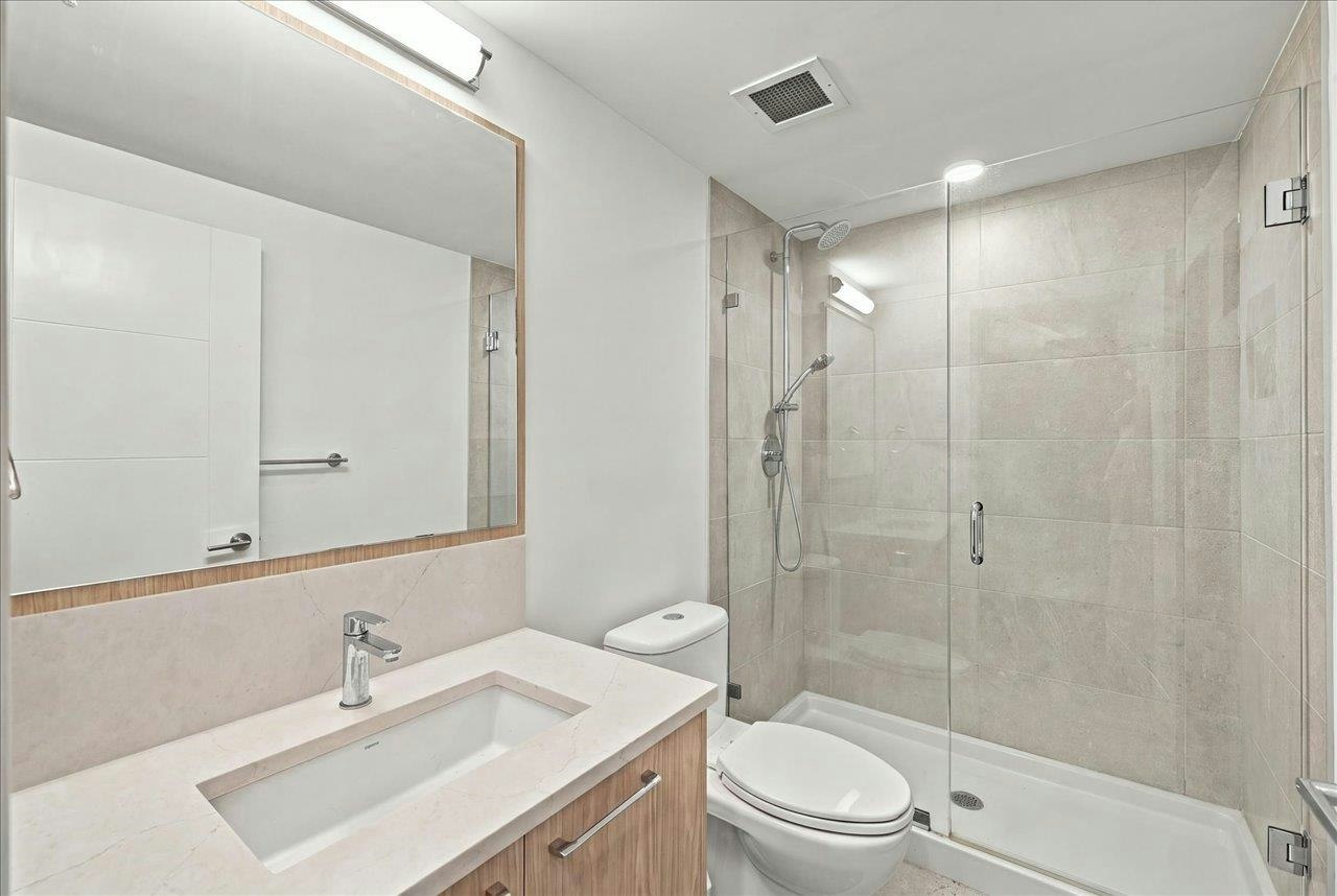 209-3182 Gladwin Road, Abbotsford, BC, V2T 0K8 - 16