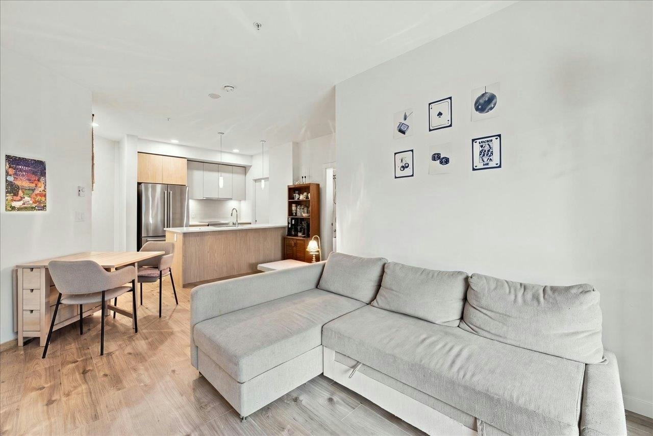 209-3182 Gladwin Road - 5