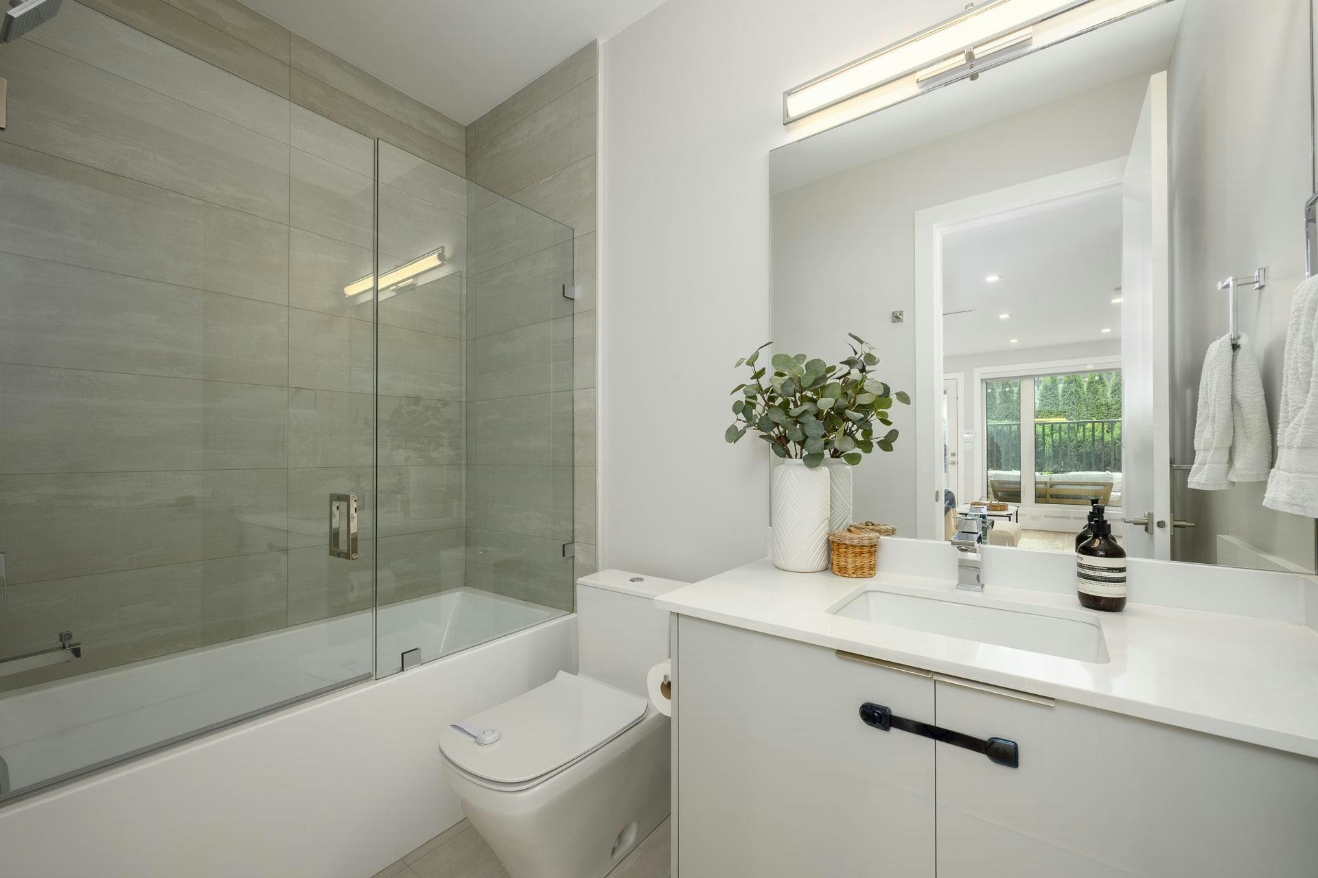 3-215 E 21st Street, North Vancouver, BC, V7L 3B7 - 29