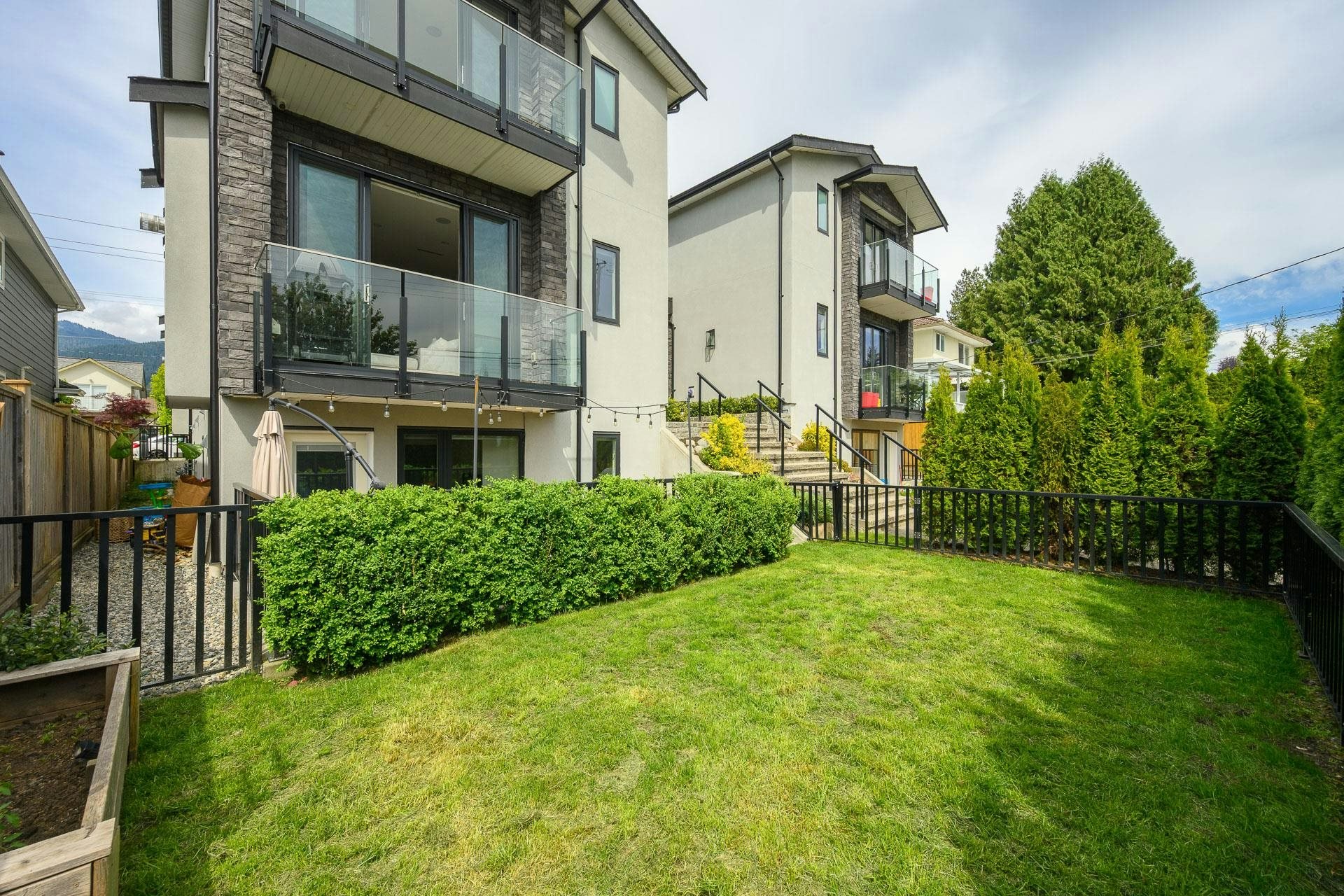 3-215 E 21st Street, North Vancouver, BC, V7L 3B7 - 36