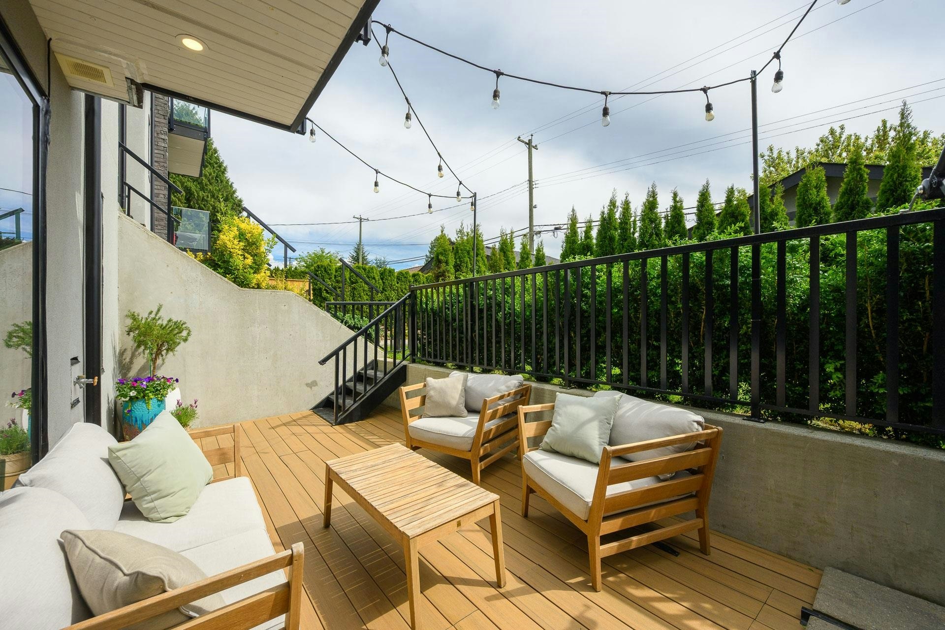 3-215 E 21st Street - 4