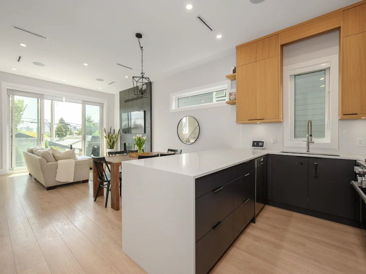 3-215 E 21st Street, North Vancouver, BC, V7L 3B7 - 6