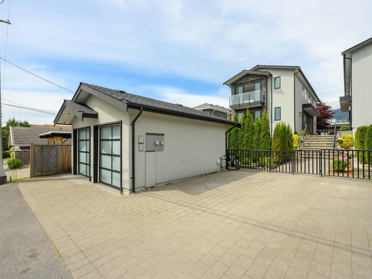 3-215 E 21st Street, North Vancouver, BC, V7L 3B7 - 34