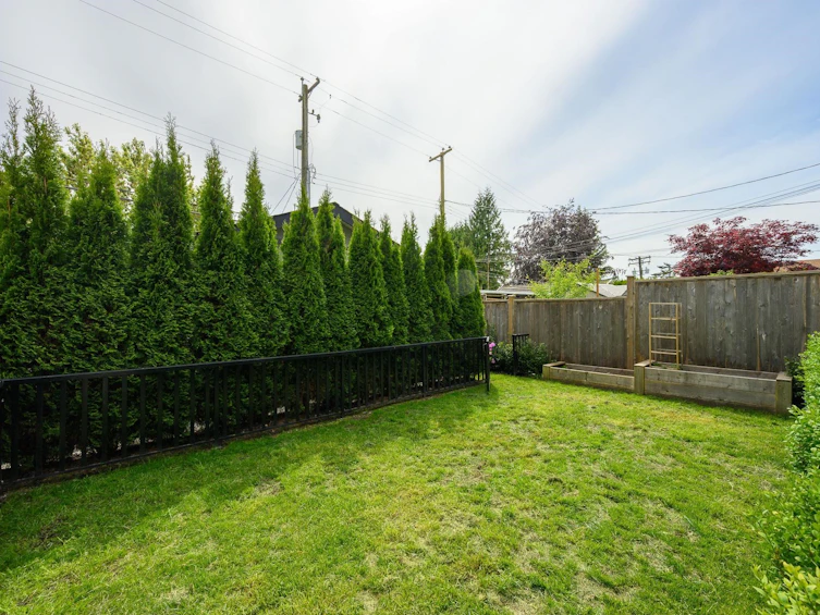 3-215 E 21st Street, North Vancouver, BC, V7L 3B7 - 37