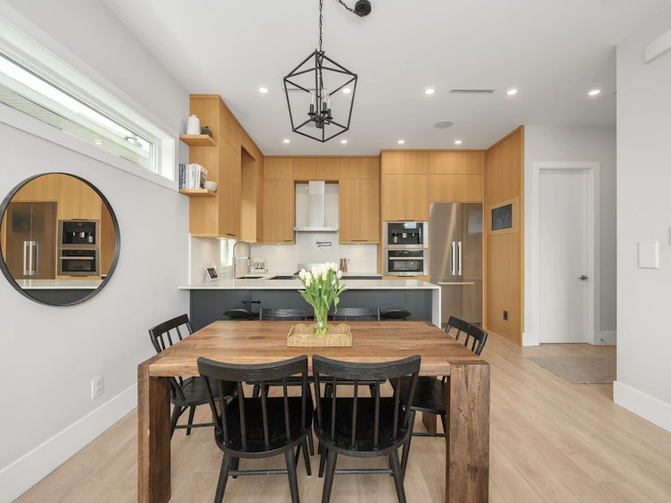 3-215 E 21st Street, North Vancouver, BC, V7L 3B7 - 12