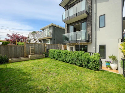 3-215 E 21st Street - 5