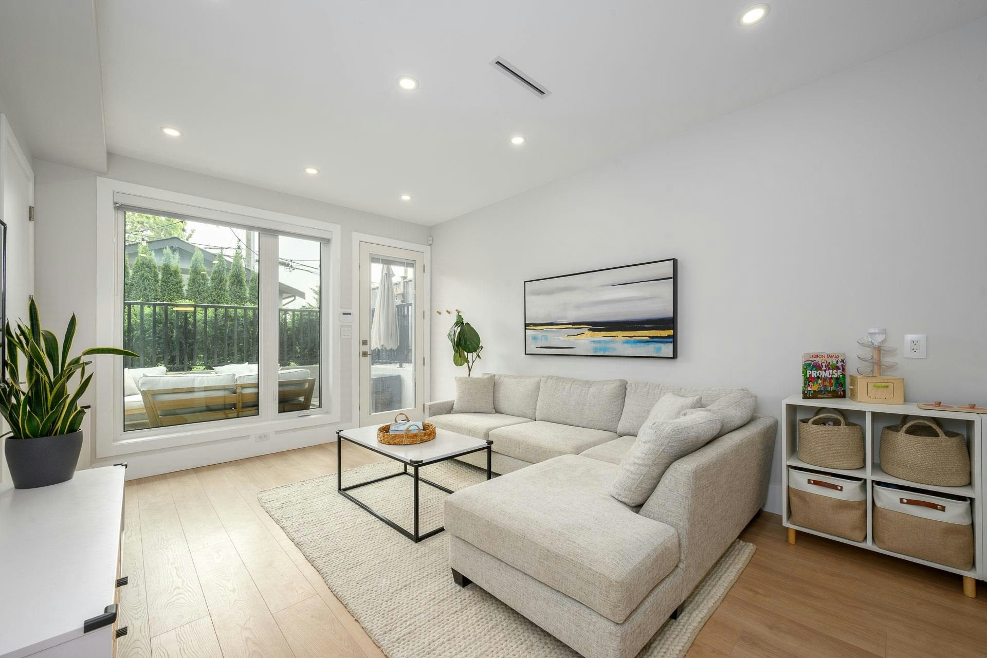3-215 E 21st Street, North Vancouver, BC, V7L 3B7 - 26