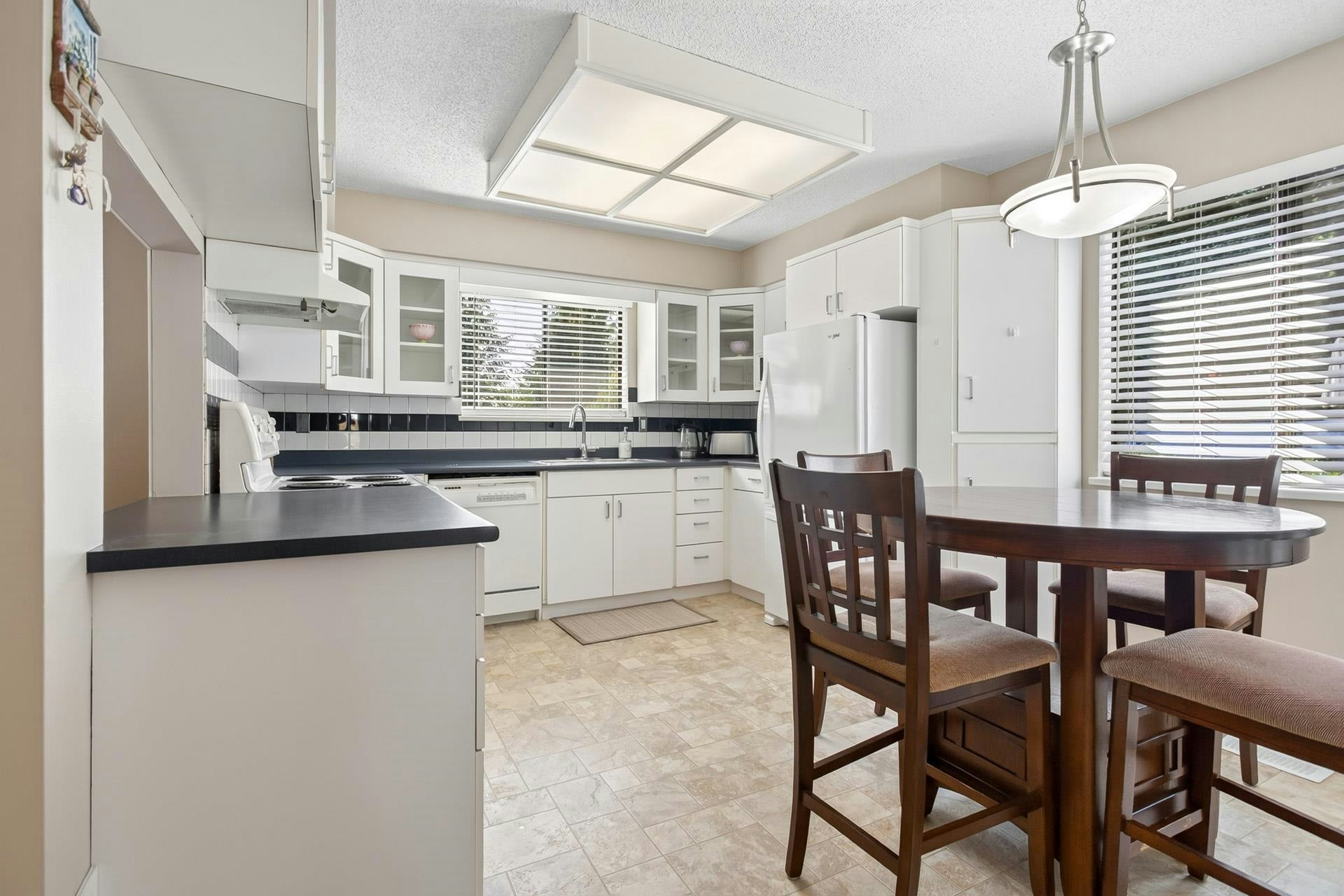 2802 Pilot Drive, Coquitlam, BC, V3C 3T4 - 9