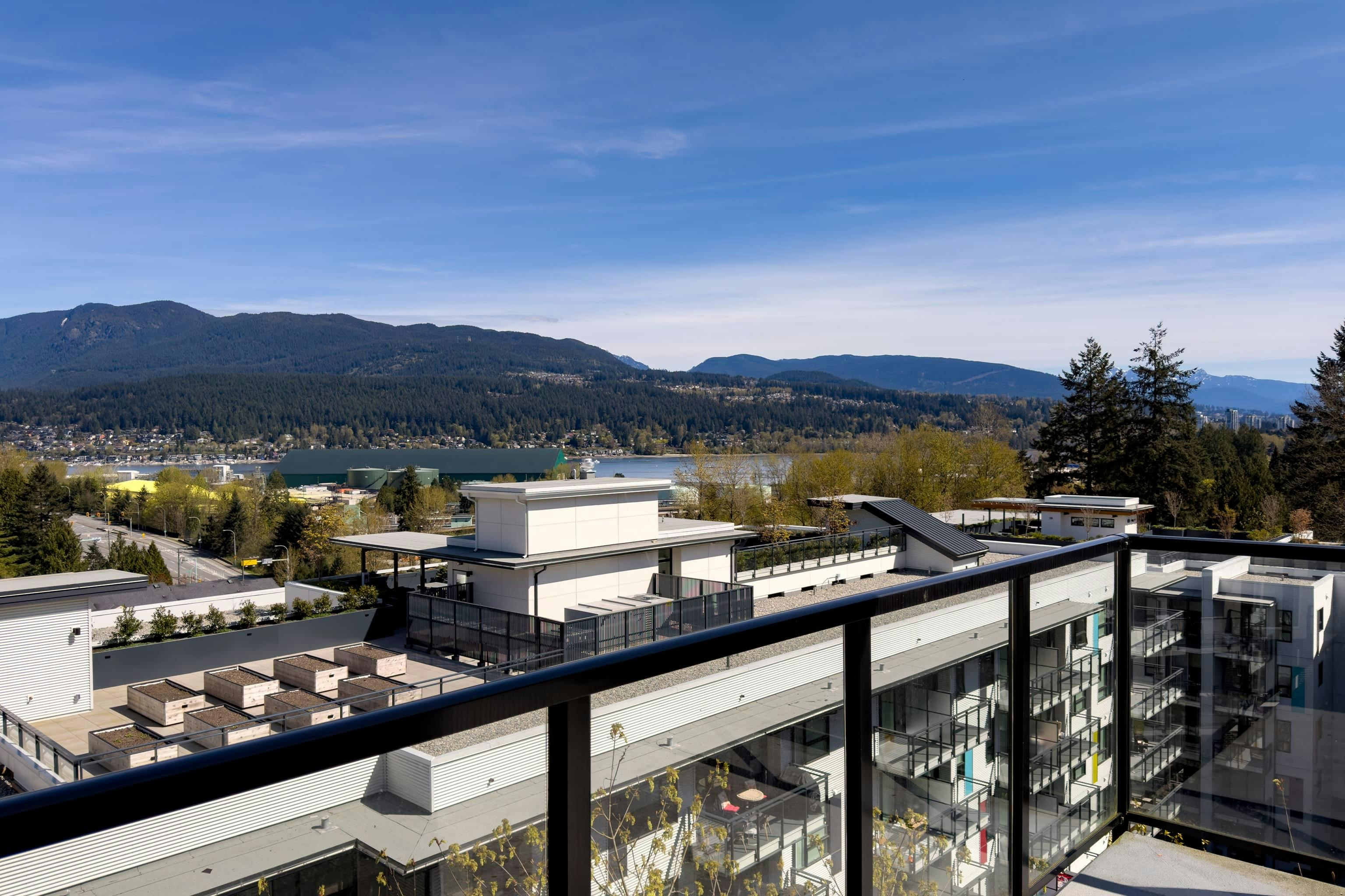406-2002 St. George Street, Port Moody, BC, V3H 0N4