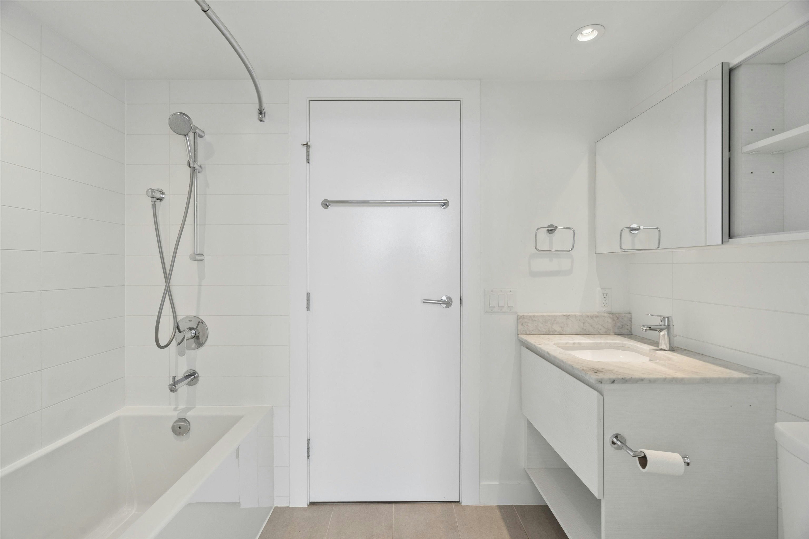 1901-908 Quayside Drive, New Westminster, BC, V3M 0L4 - 15