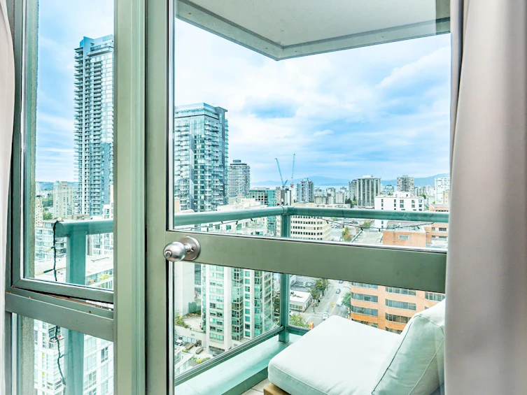 2601-1188 Howe Street, Vancouver, BC, V6Z 2S8 - 24
