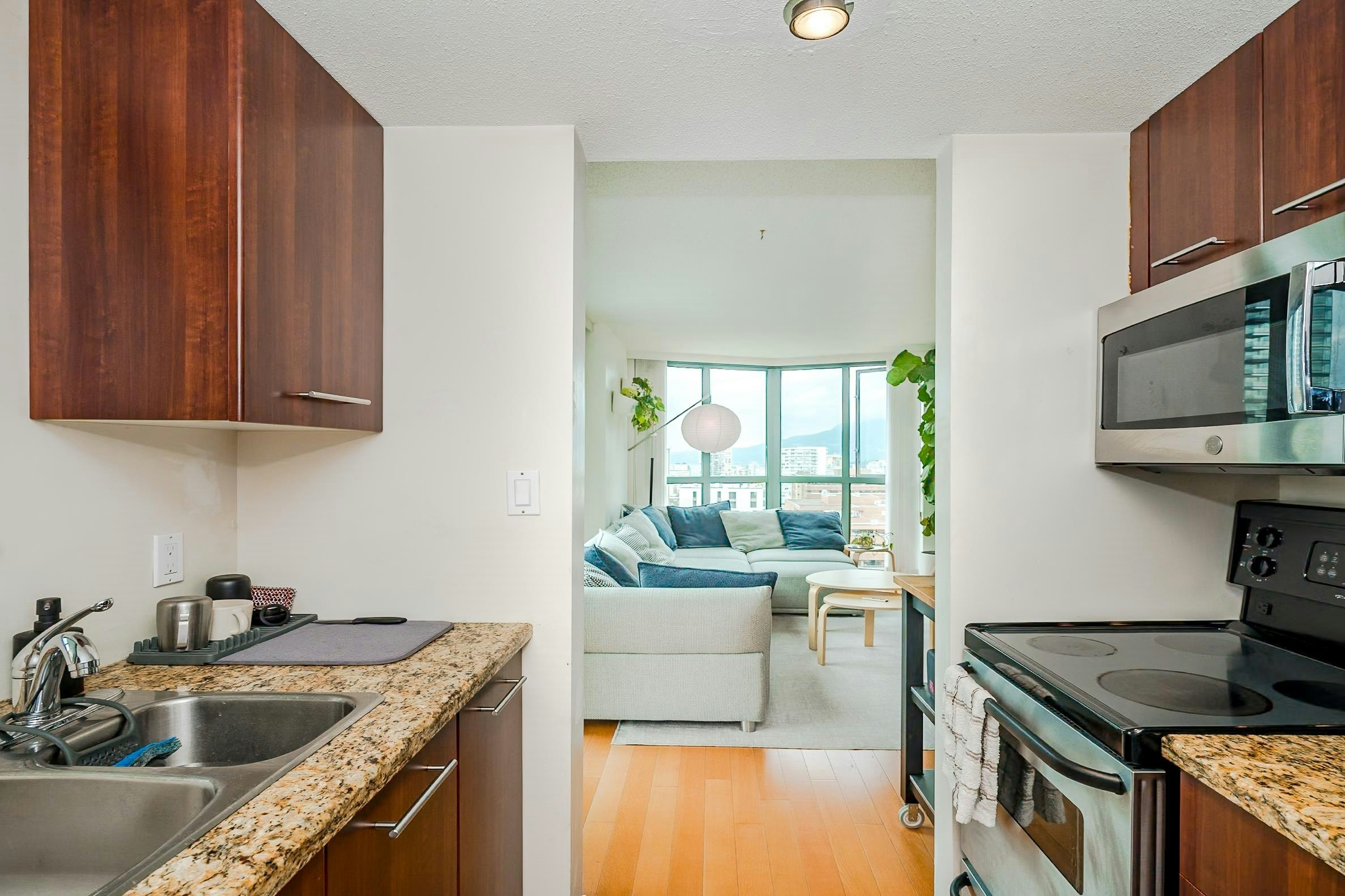 2601-1188 Howe Street, Vancouver, BC, V6Z 2S8 - 12