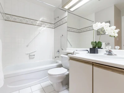 106-125 W 18th Street - 2