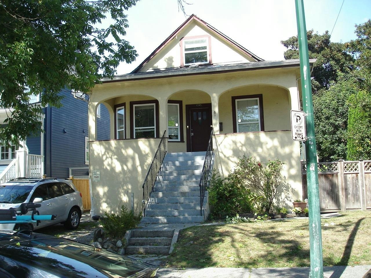1745 Graveley Street, Vancouver, BC, V5L 3A9