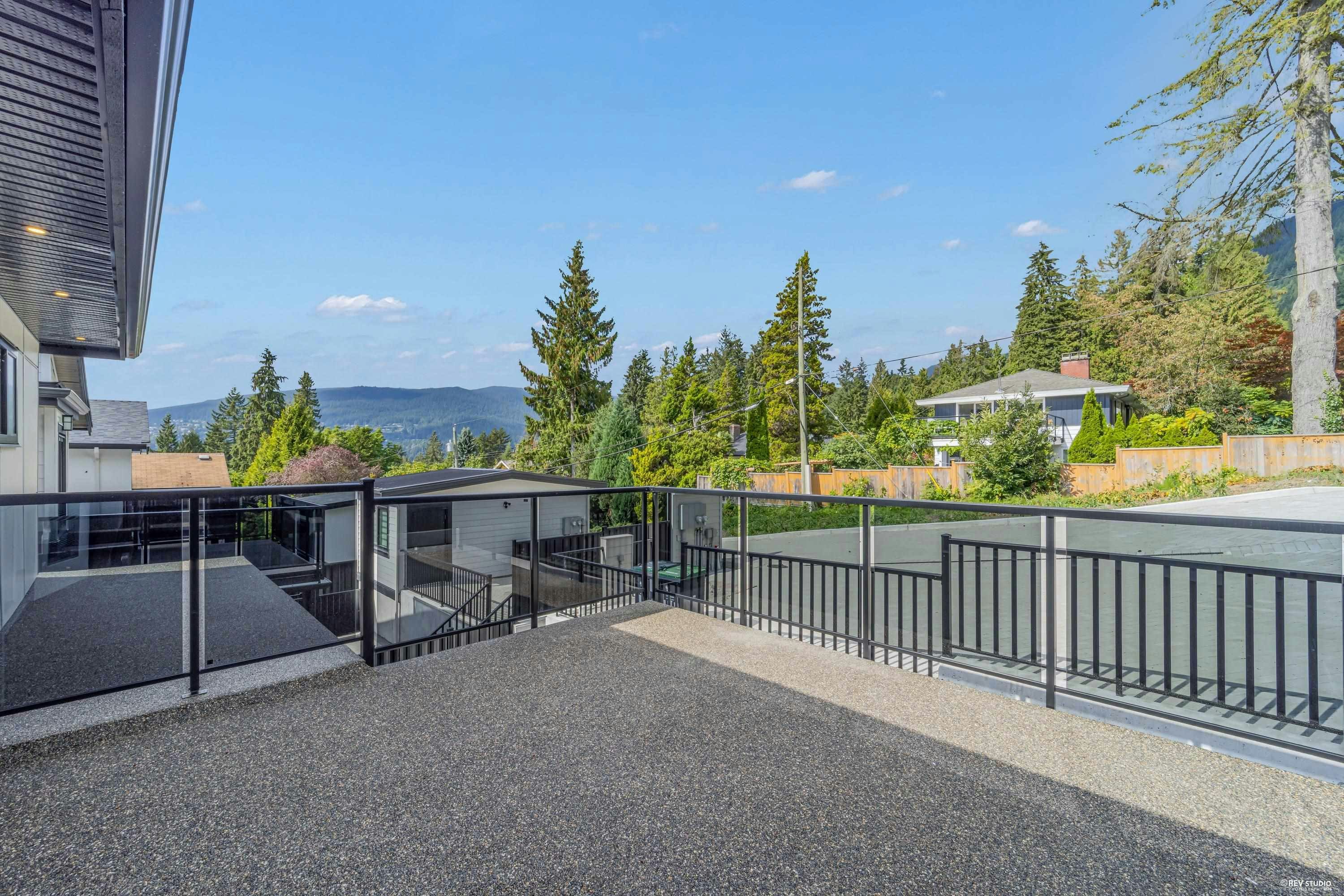 800 Montroyal Boulevard, North Vancouver, BC, V7R 2G6 - 19