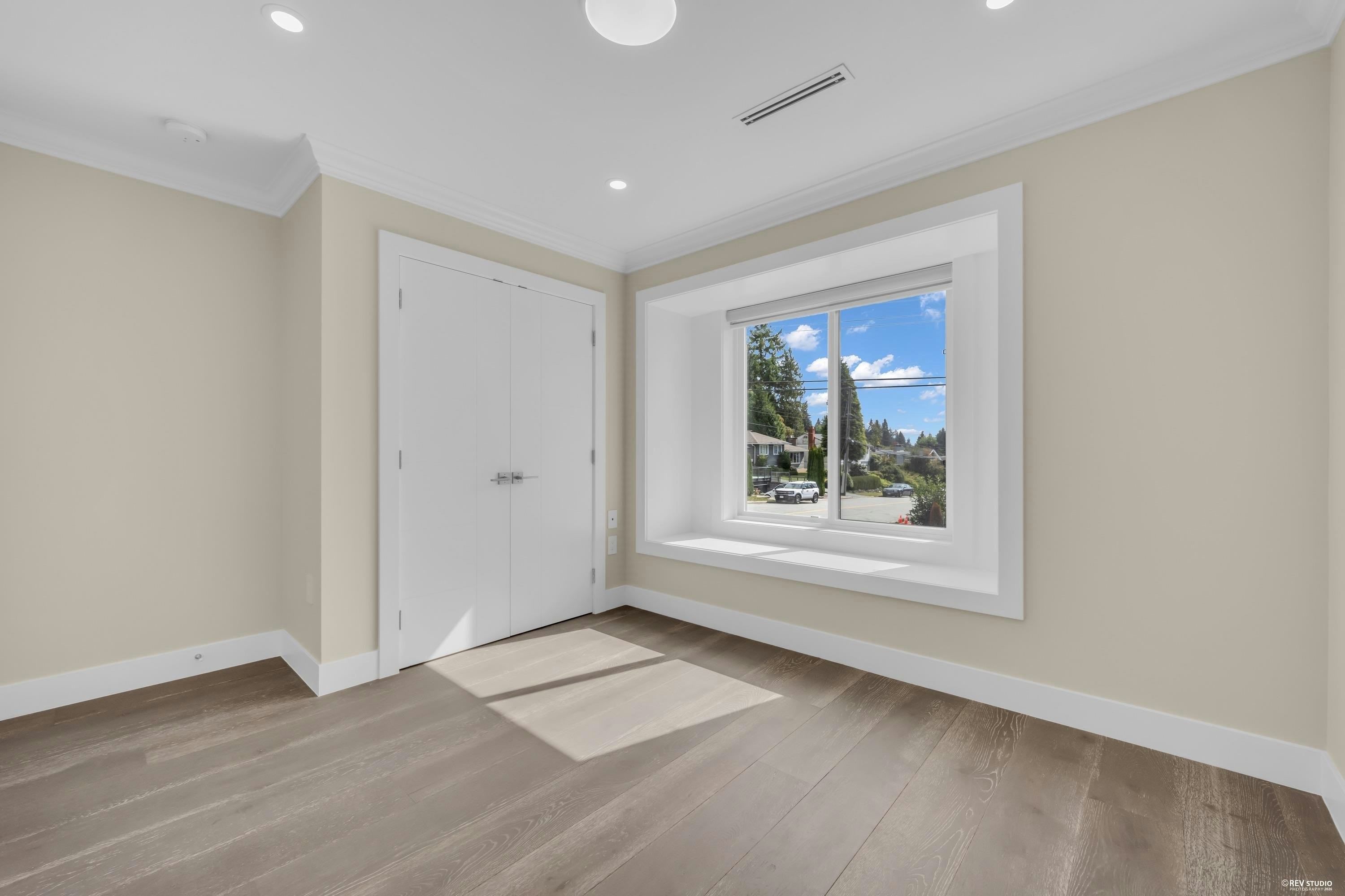 800 Montroyal Boulevard, North Vancouver, BC, V7R 2G6 - 16