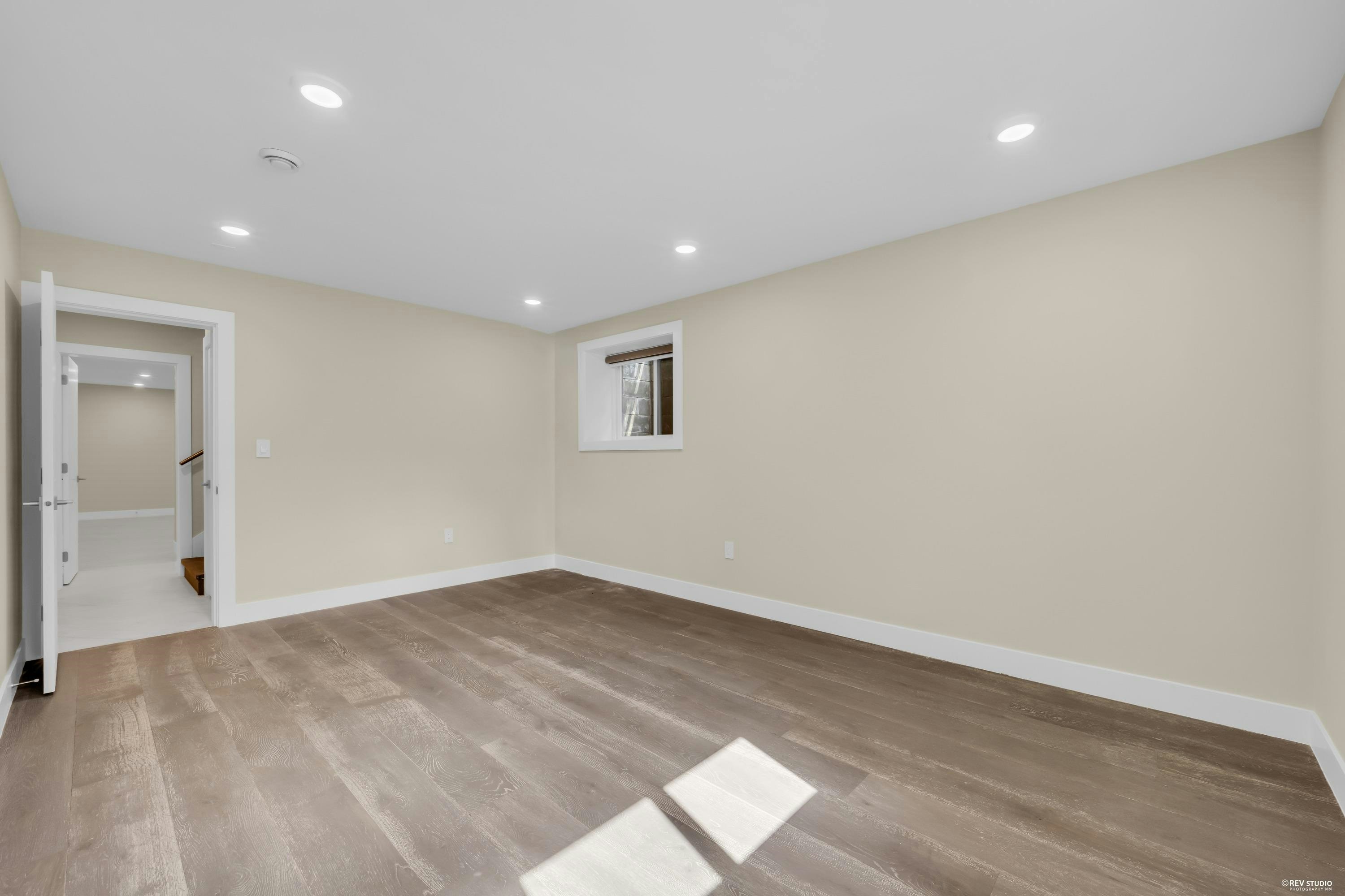 800 Montroyal Boulevard, North Vancouver, BC, V7R 2G6 - 31