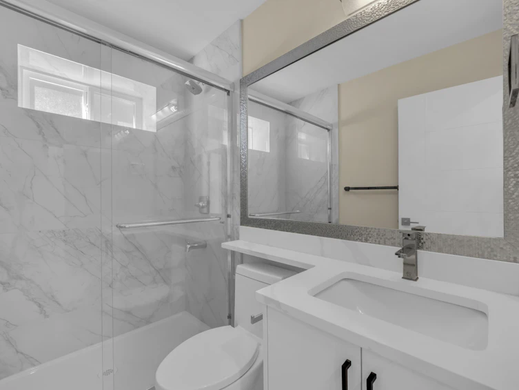 800 Montroyal Boulevard, North Vancouver, BC, V7R 2G6 - 29