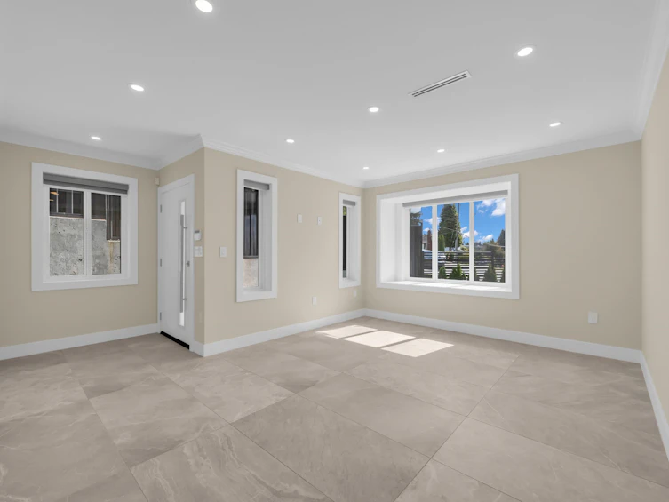 800 Montroyal Boulevard, North Vancouver, BC, V7R 2G6 - 13