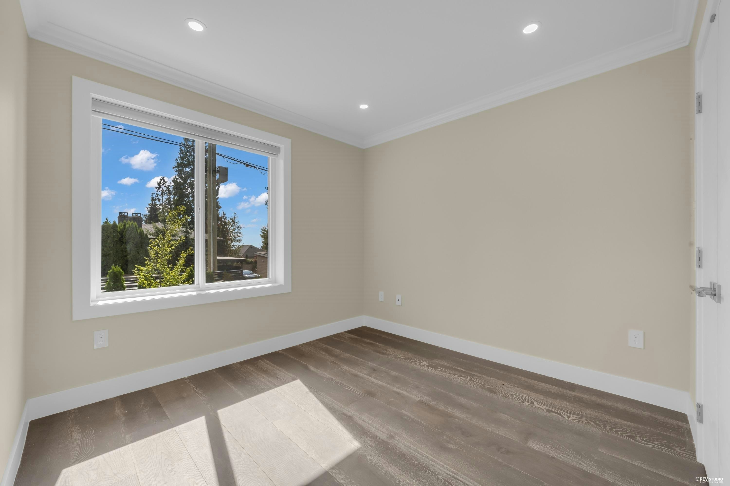 800 Montroyal Boulevard, North Vancouver, BC, V7R 2G6 - 14