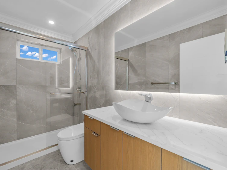 800 Montroyal Boulevard, North Vancouver, BC, V7R 2G6 - 15