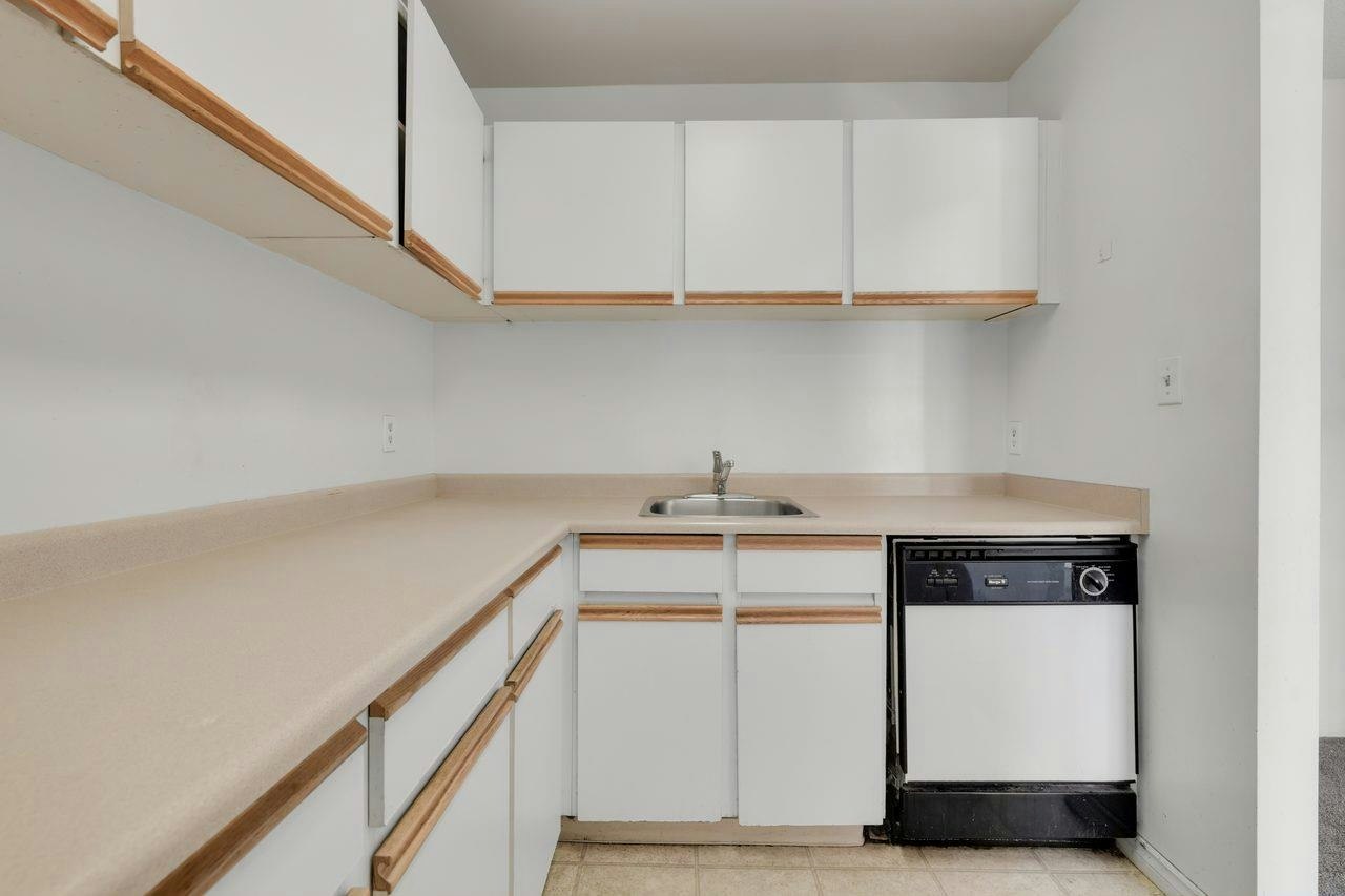 234-8051 Ryan Road, Richmond, BC, V7A 2E4 - 12