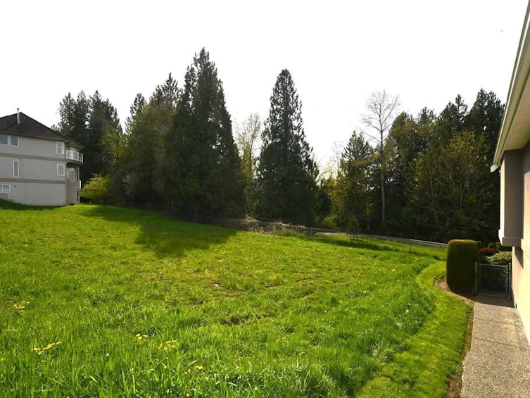 3853 Coachstone Way, Abbotsford, BC, V2S 8G7 - 3