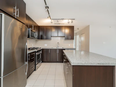 503-660 Nootka Way - 5