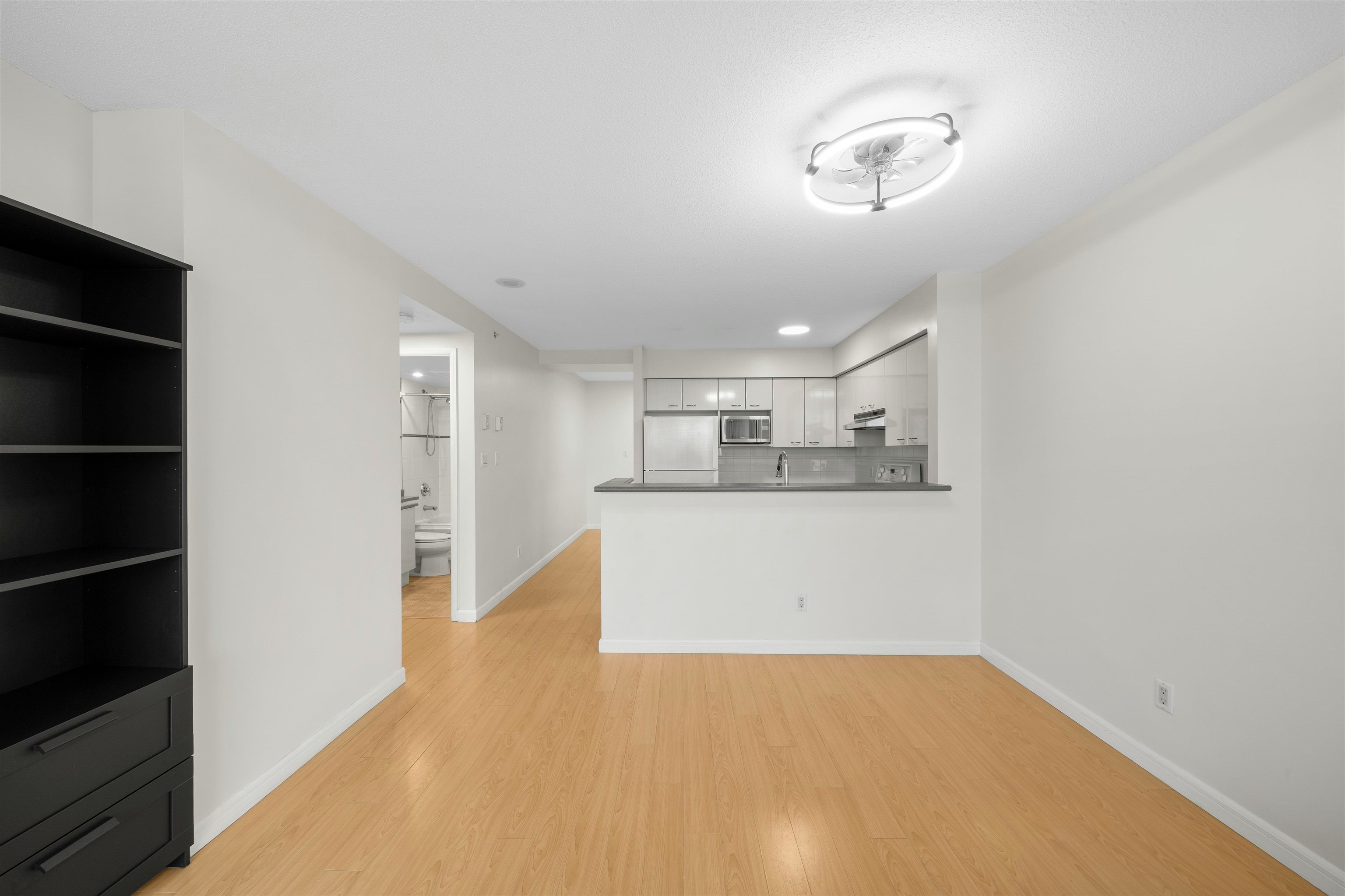 1503-6088 Willingdon Avenue, Burnaby, BC, V5H 4V2 - 12